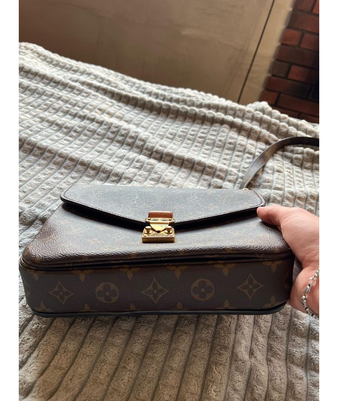 LOUIS VUITTON Коричневая кожаная сумка через плечо, фото 5