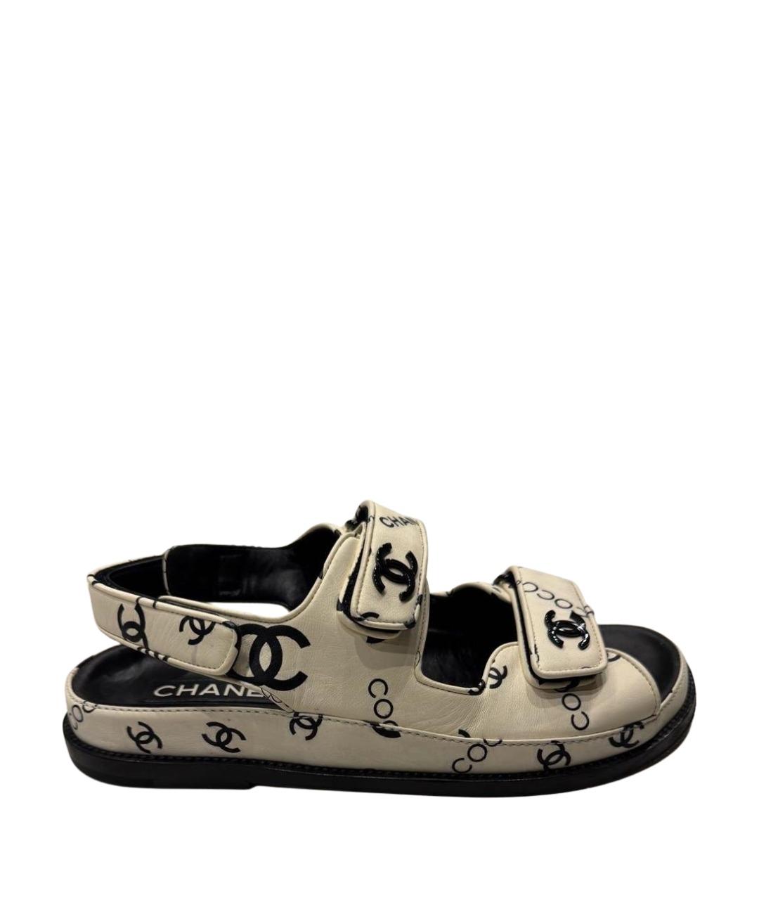 CHANEL Белые кожаные сандалии, фото 1
