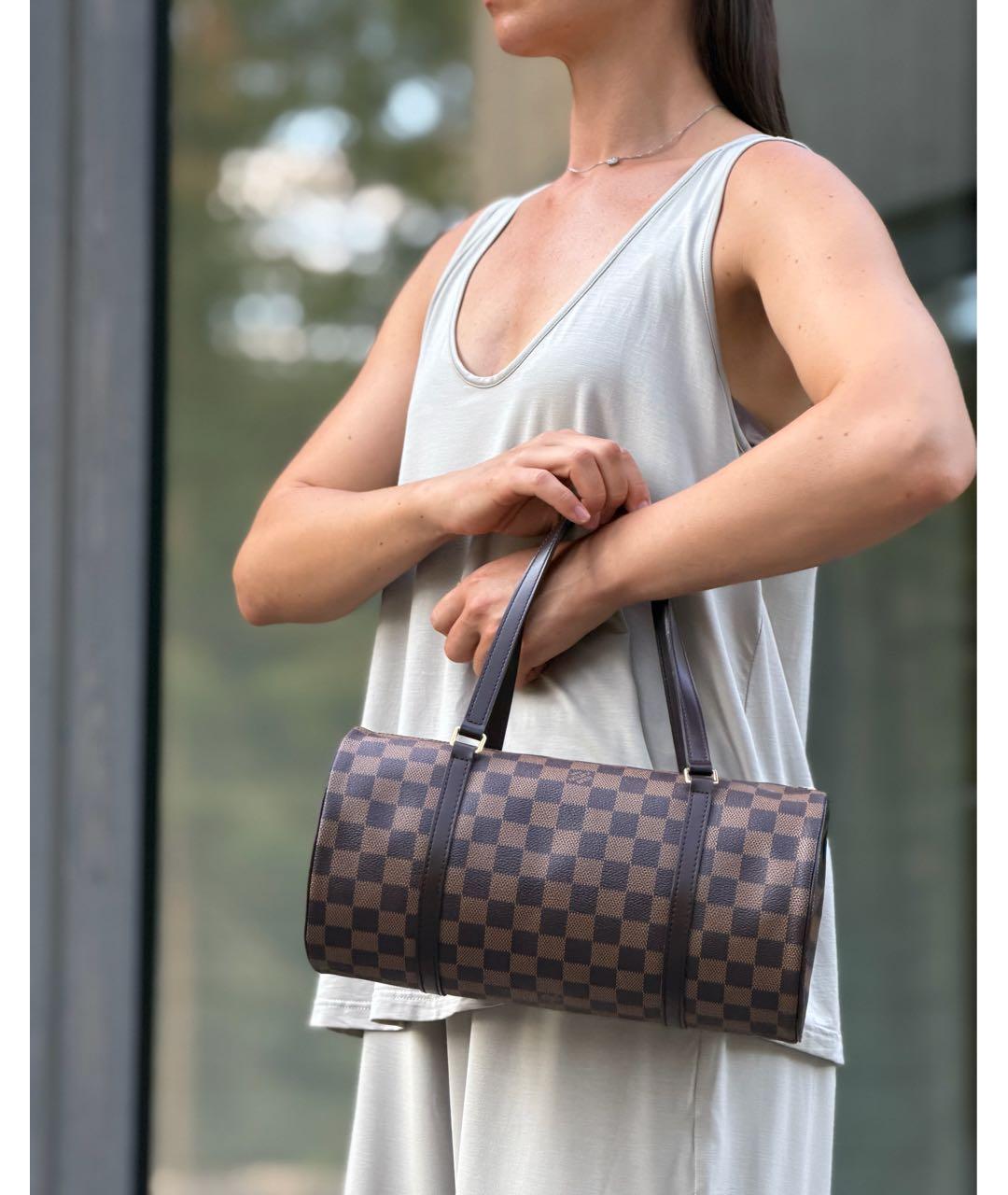 LOUIS VUITTON Коричневая сумка с короткими ручками из искусственной кожи, фото 2
