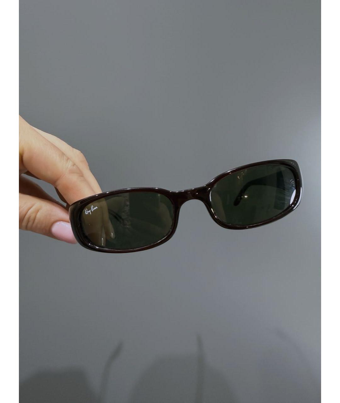 RAY BAN Бордовые пластиковые солнцезащитные очки, фото 3