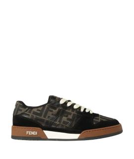 FENDI Низкие кроссовки / кеды