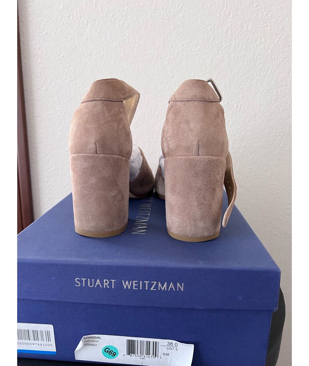 STUART WEITZMAN Бежевые замшевые босоножки, фото 4