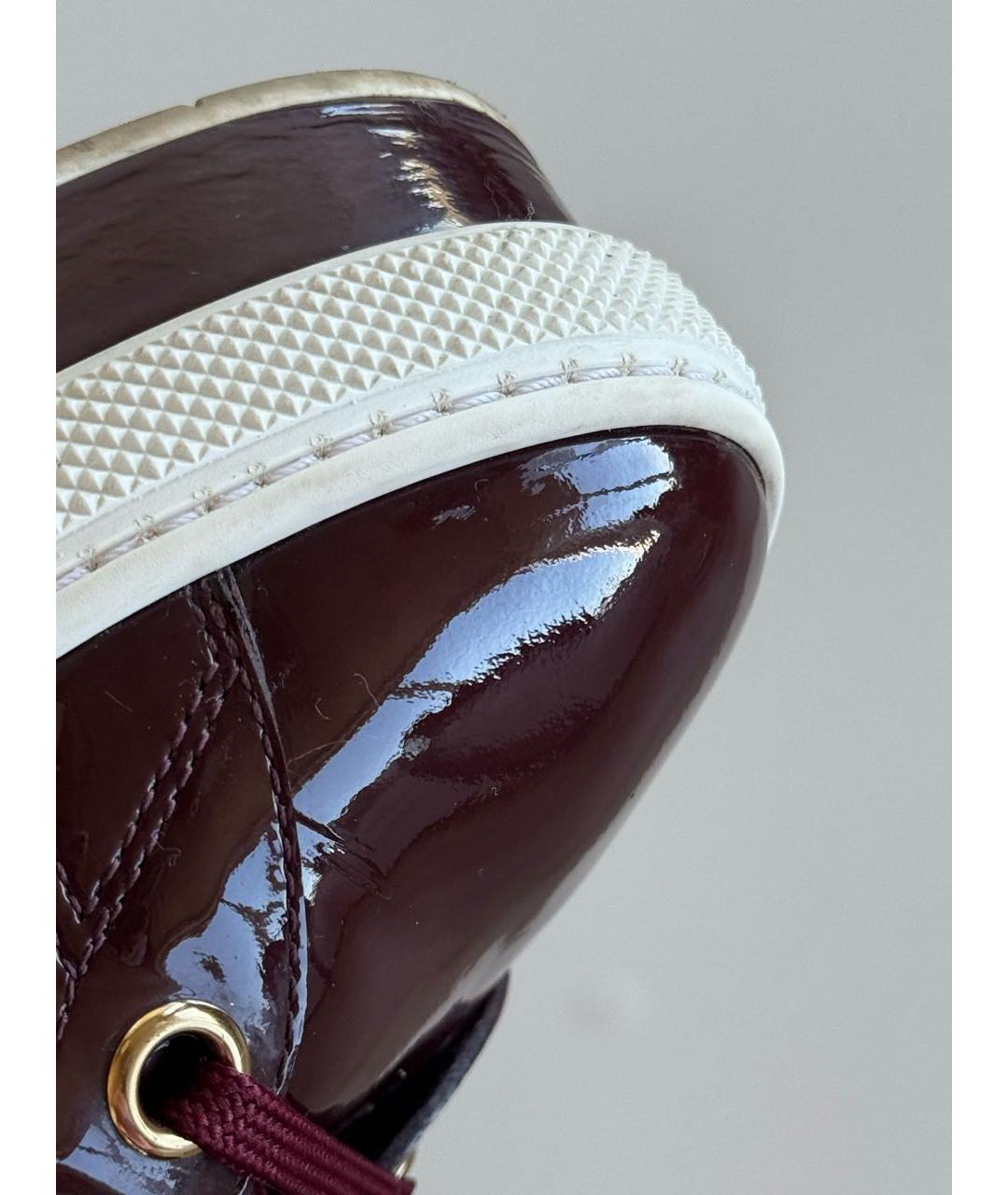 LOUIS VUITTON Бордовые ботинки из лакированной кожи, фото 7