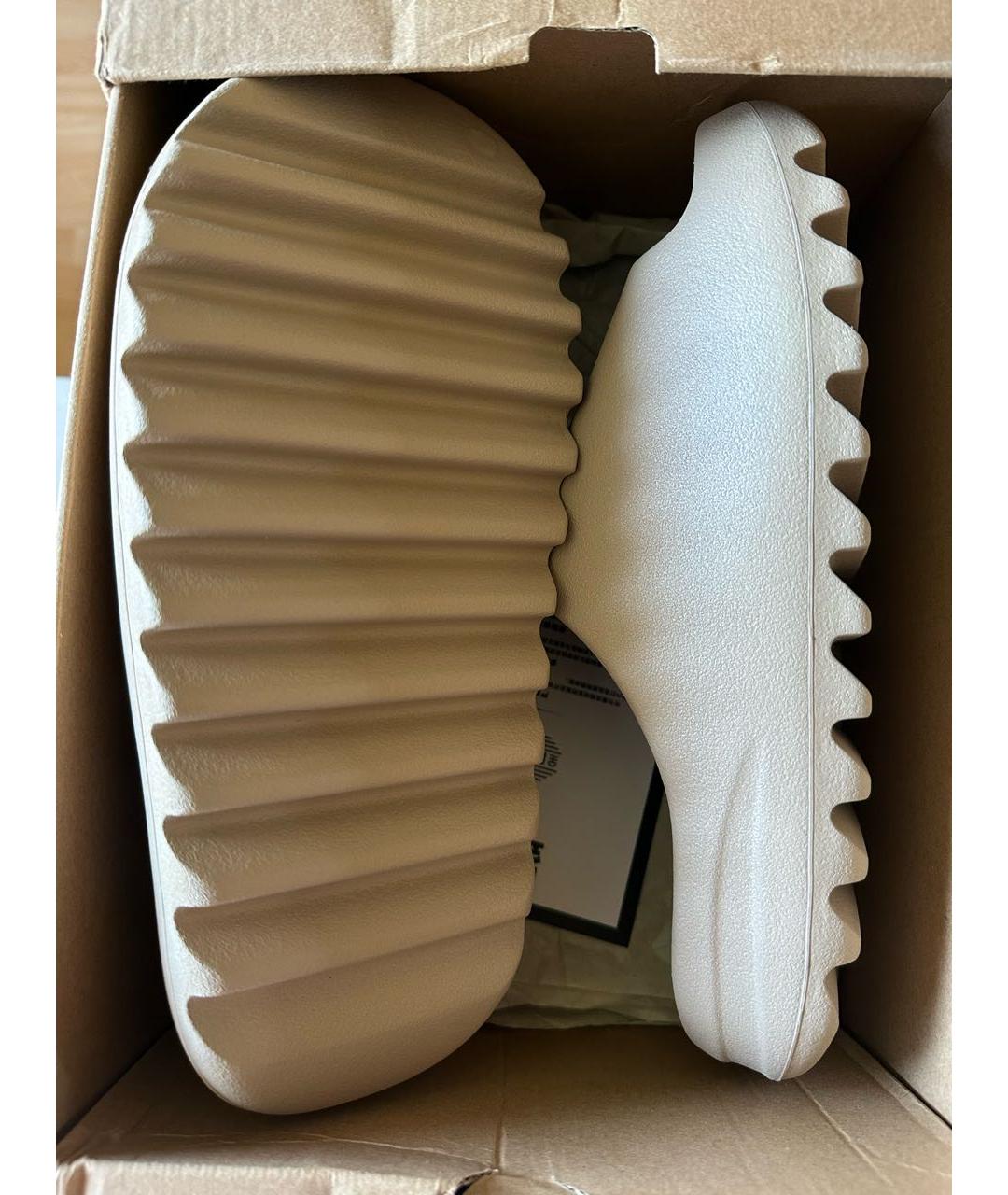 ADIDAS YEEZY Бежевые резиновые шлепанцы, фото 3