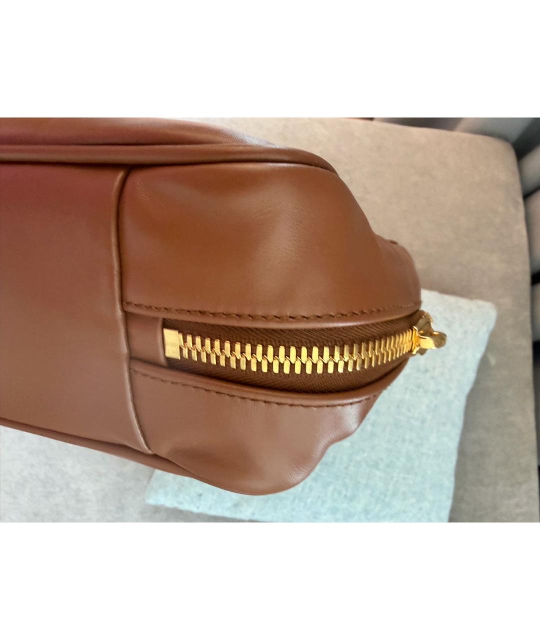 MIU MIU Коричневая кожаная сумка с короткими ручками, фото 3