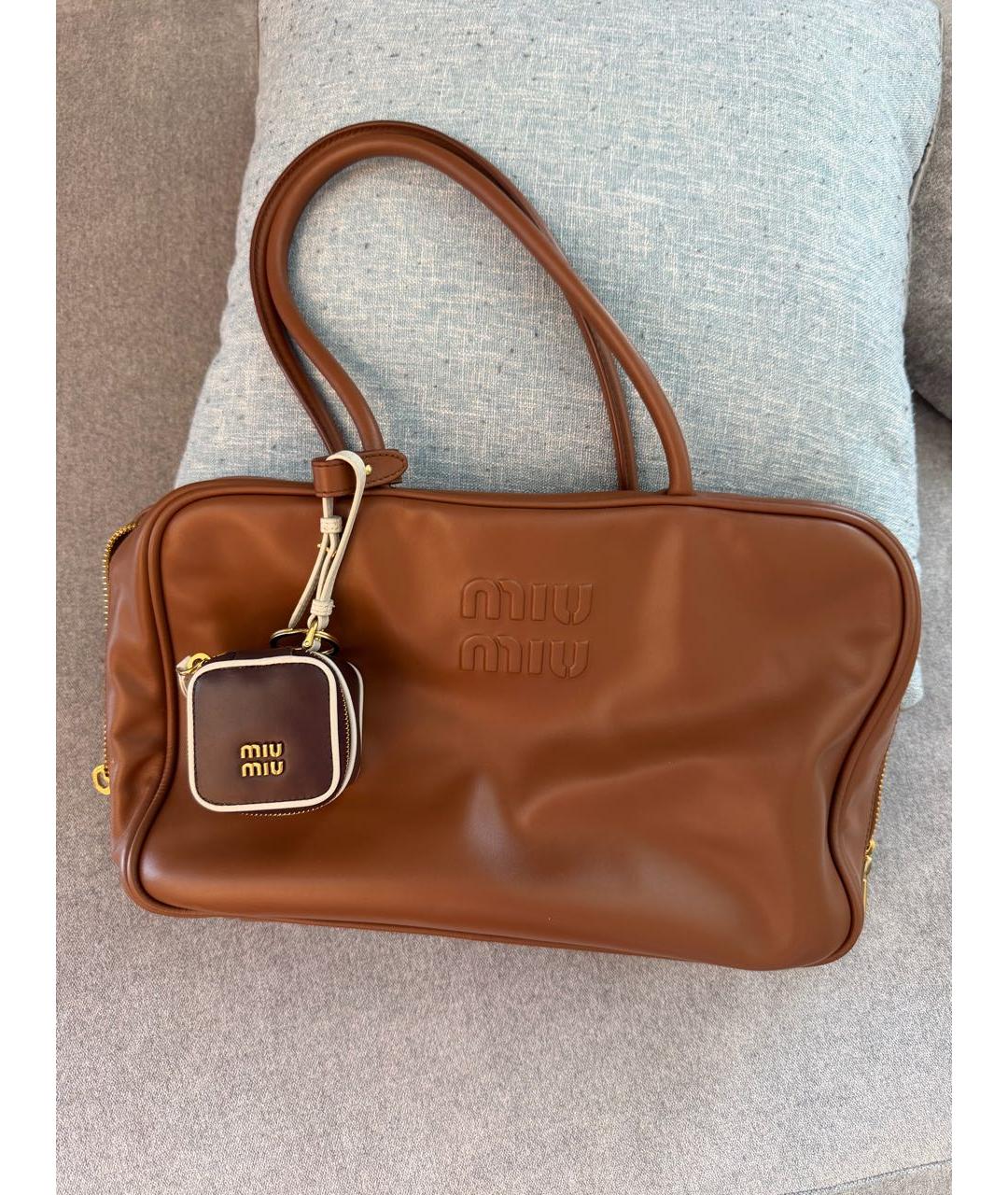MIU MIU Коричневая кожаная сумка с короткими ручками, фото 9