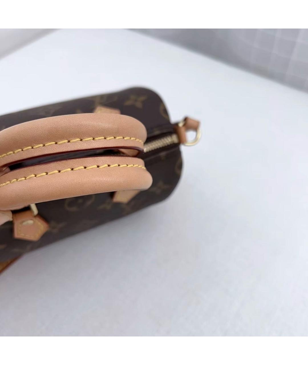 LOUIS VUITTON Коричневая кожаная сумка через плечо, фото 6