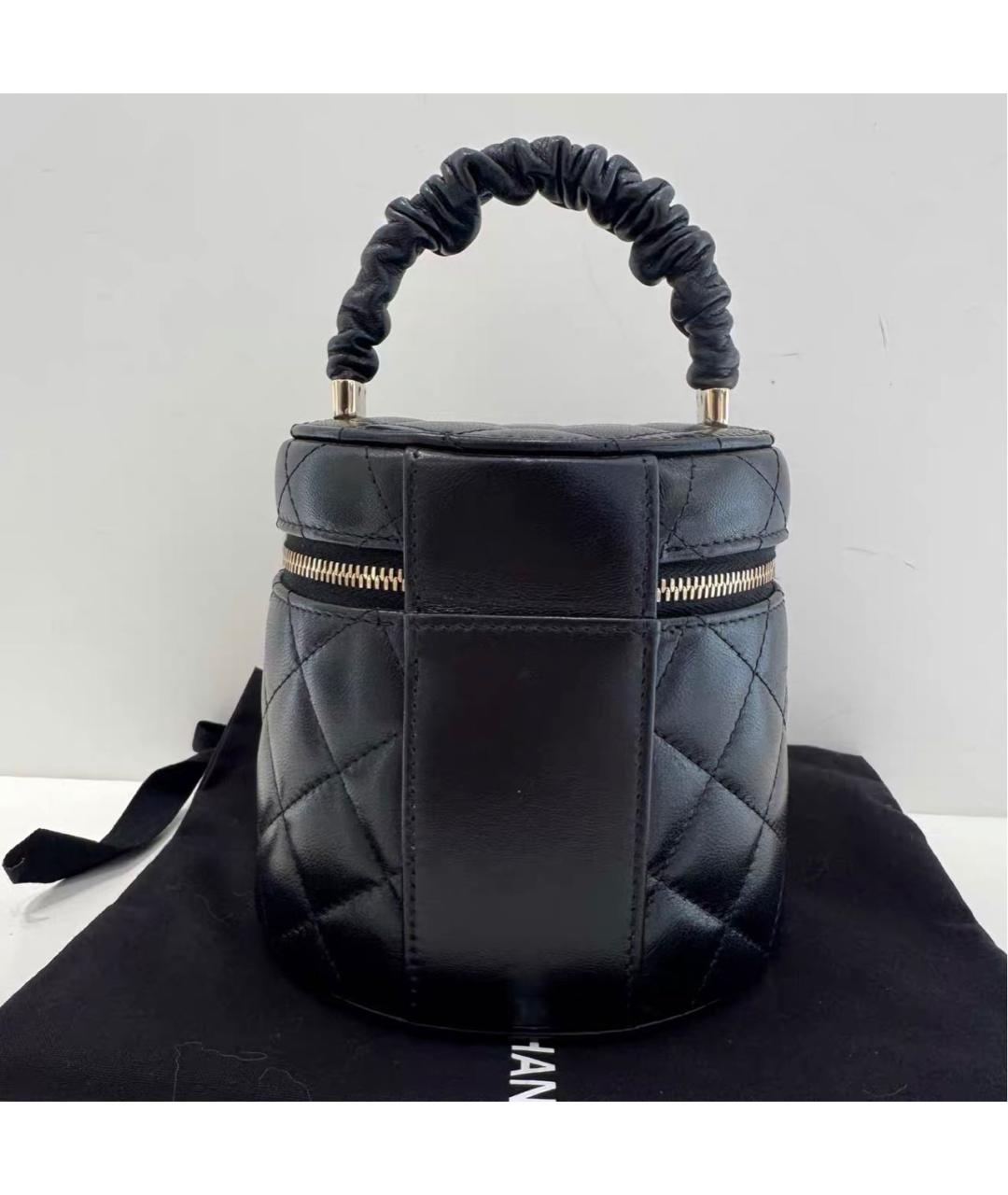 CHANEL Черная кожаная сумка с короткими ручками, фото 2
