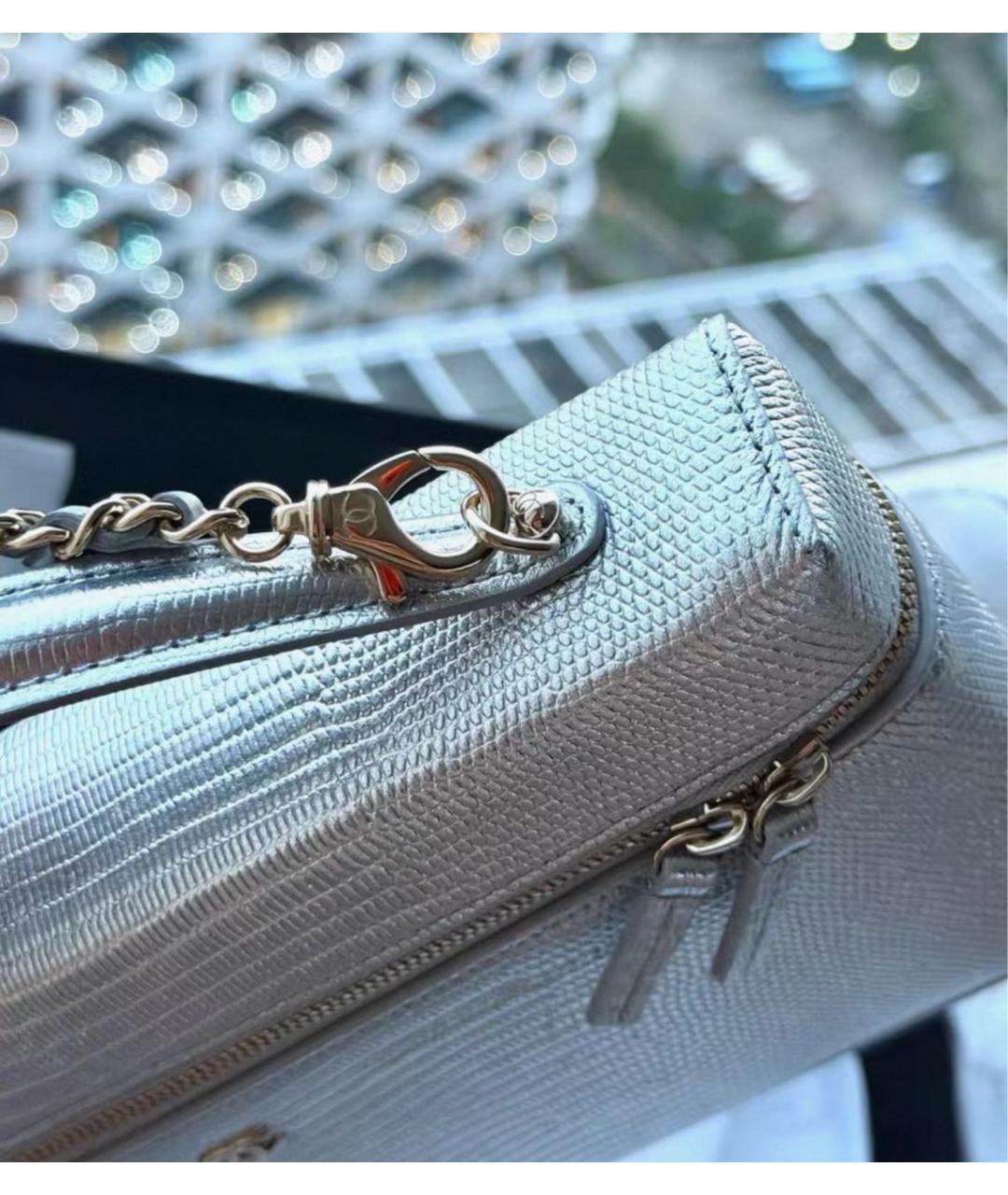 CHANEL Серебряная кожаная сумка через плечо, фото 3