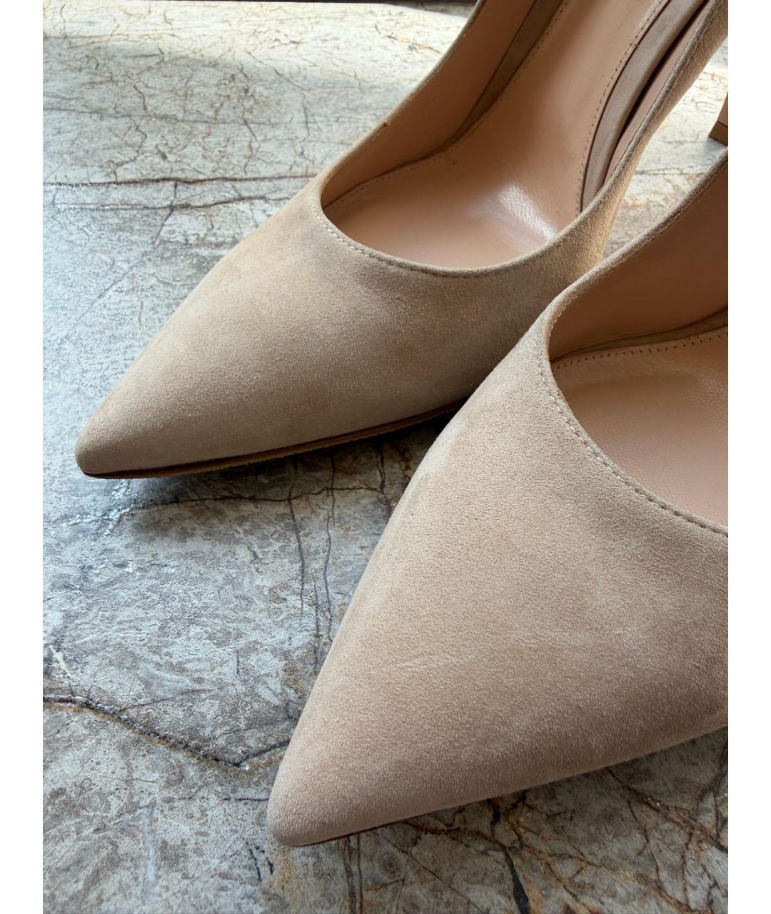 GIANVITO ROSSI Бежевые замшевые туфли, фото 8