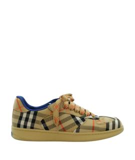 BURBERRY Низкие кроссовки / кеды