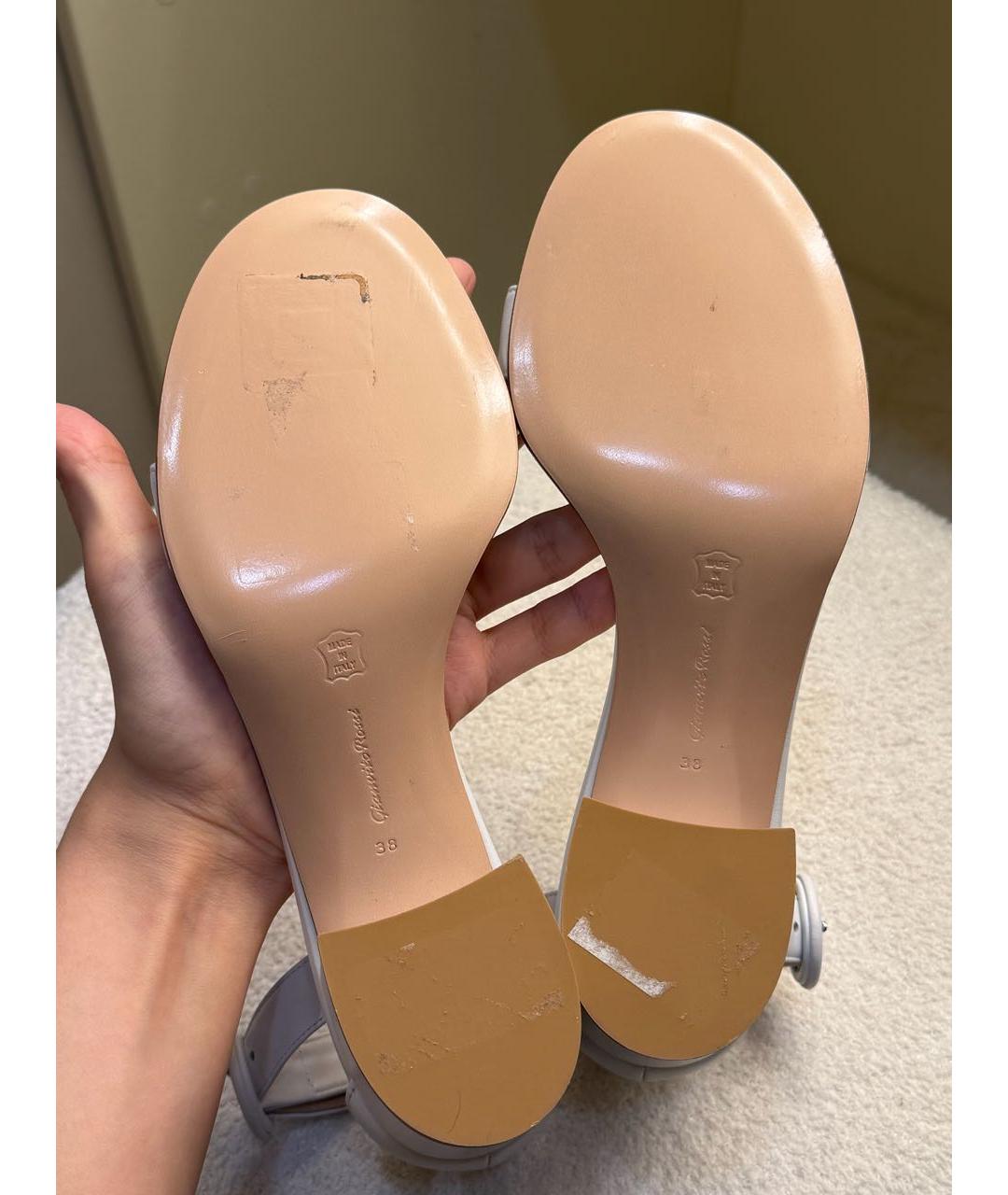 GIANVITO ROSSI Белые кожаные босоножки, фото 7