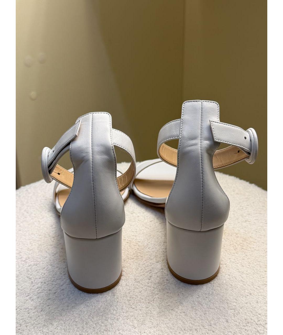 GIANVITO ROSSI Белые кожаные босоножки, фото 4