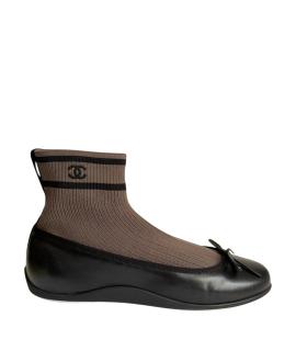 CHANEL Лодочки на низком каблуке