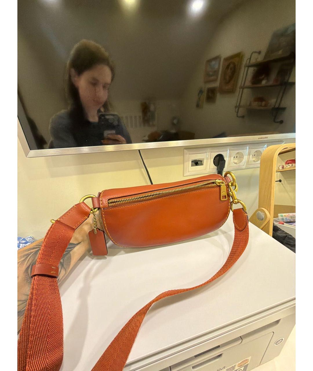 COACH Коричневая кожаная поясная сумка, фото 3