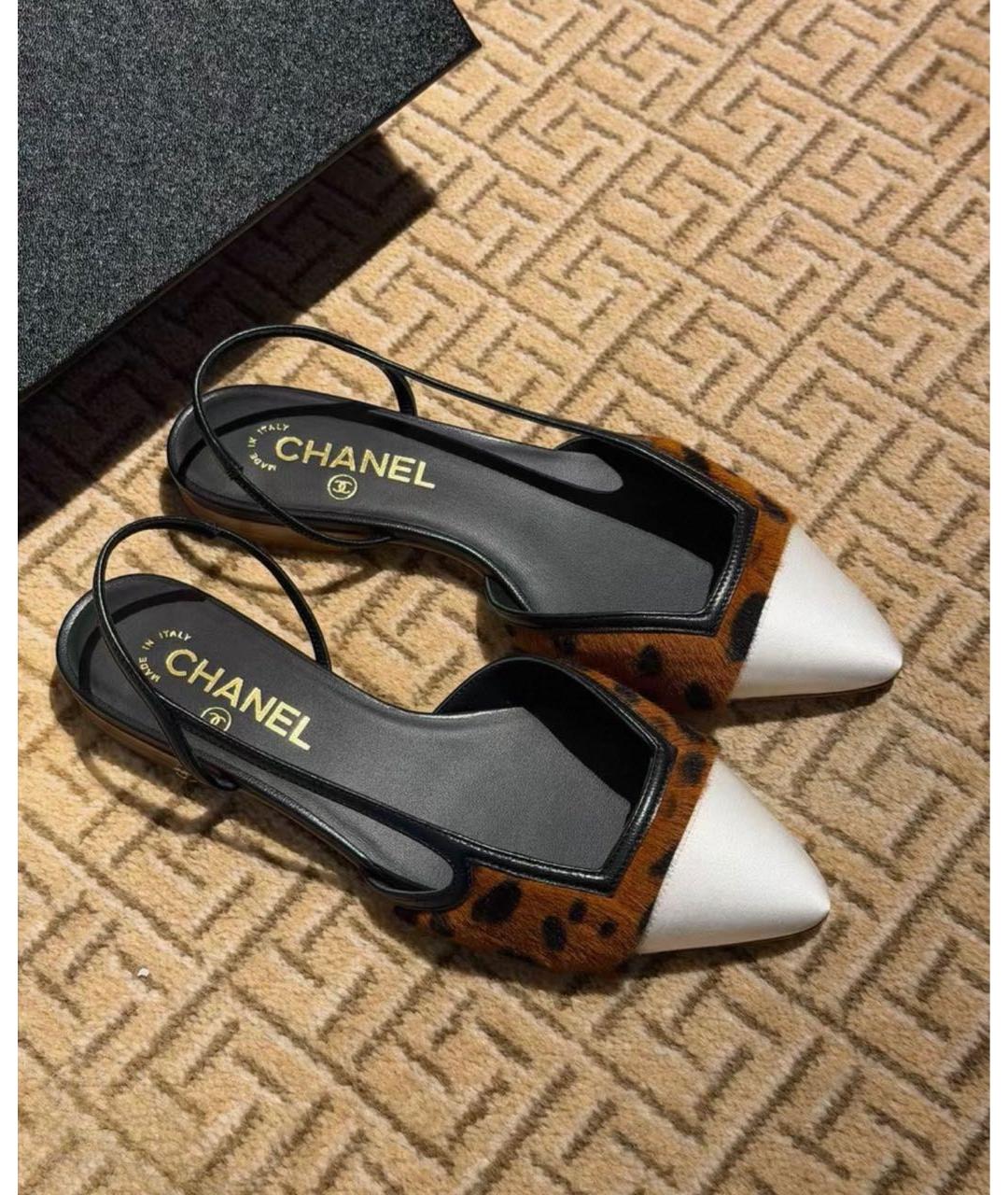 CHANEL Замшевые лодочки на низком каблуке, фото 2