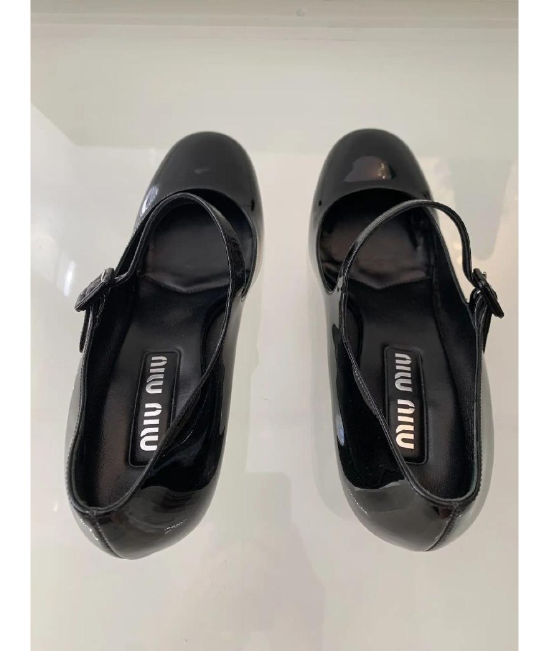 MIU MIU Черные туфли из лакированной кожи, фото 3