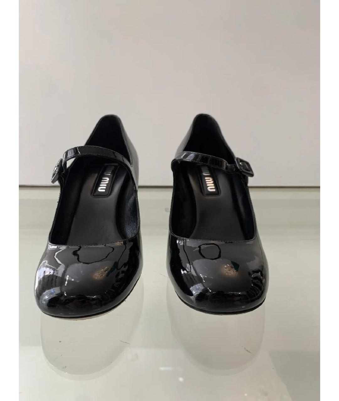 MIU MIU Черные туфли из лакированной кожи, фото 4