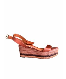 FENDI Босоножки