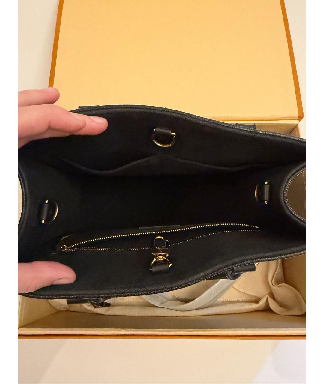 LOUIS VUITTON Черная кожаная сумка с короткими ручками, фото 7