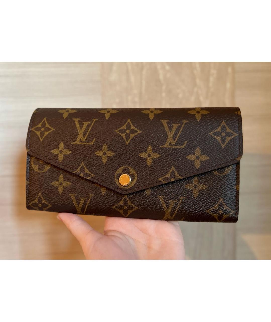LOUIS VUITTON Коричневый кошелек, фото 4