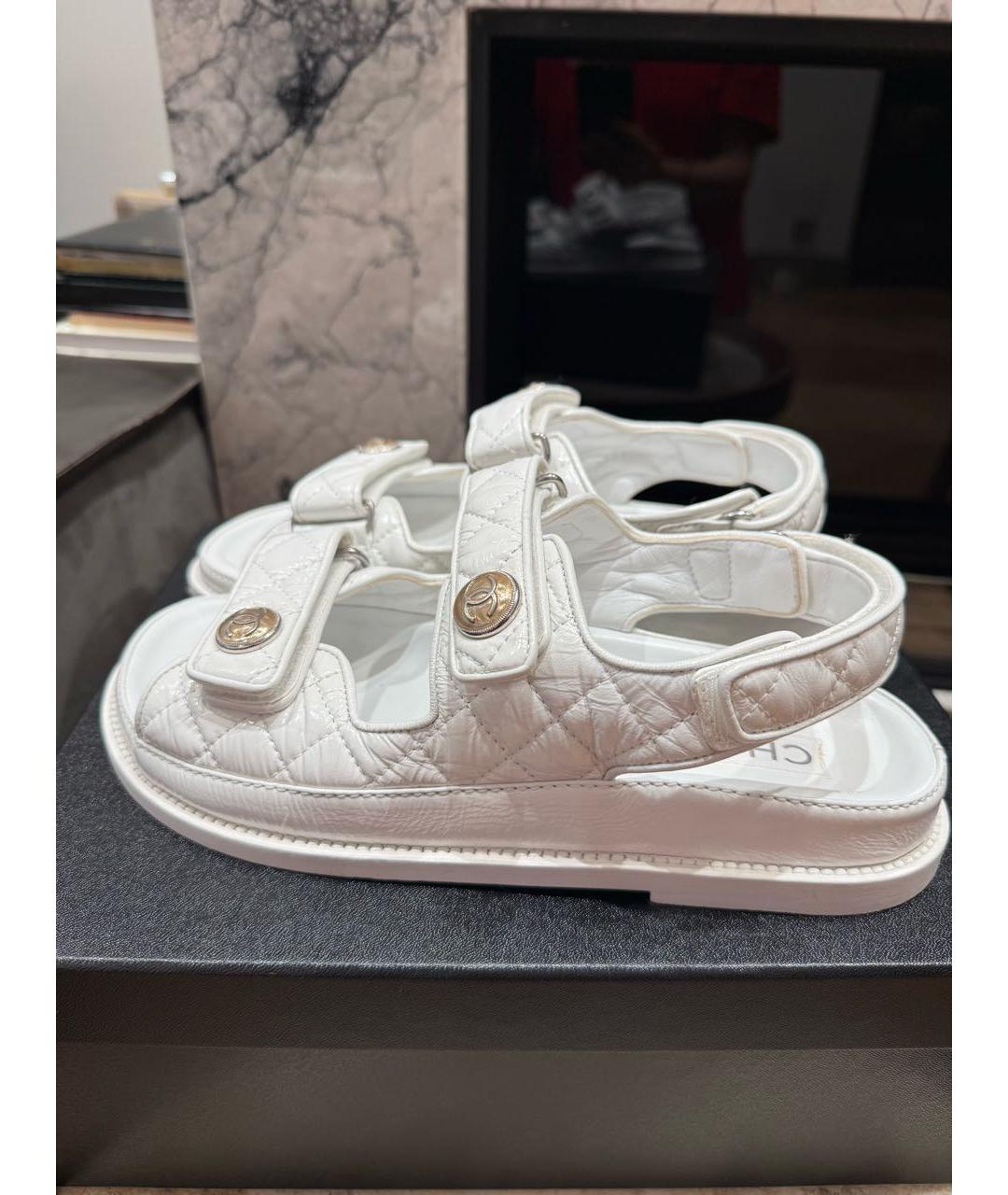 CHANEL Белые кожаные сандалии, фото 9