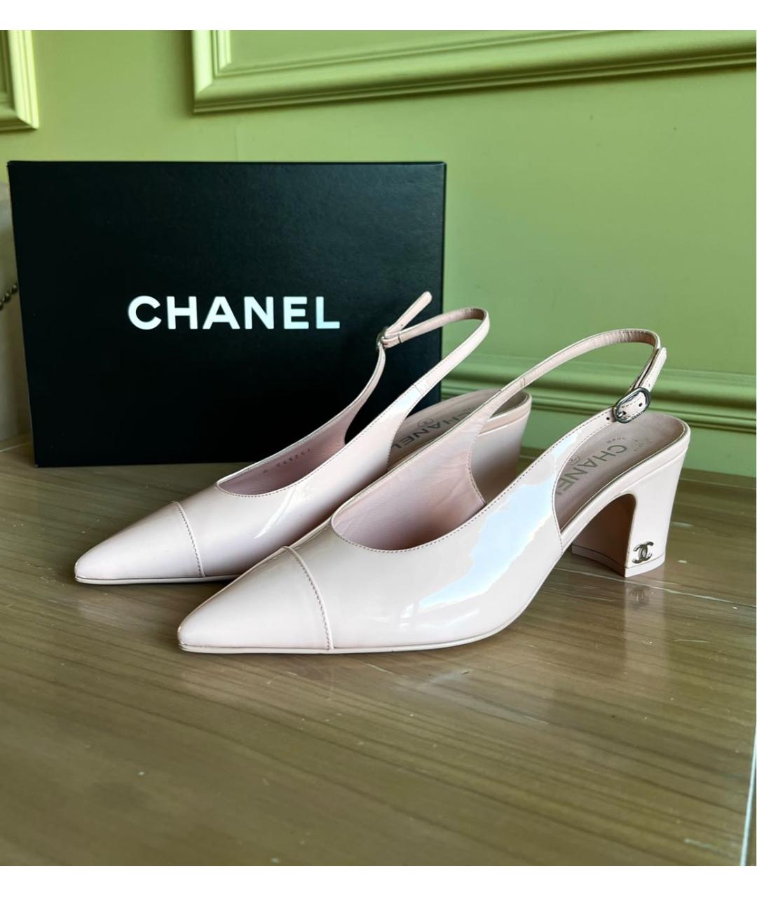 CHANEL Розовые туфли из лакированной кожи, фото 2