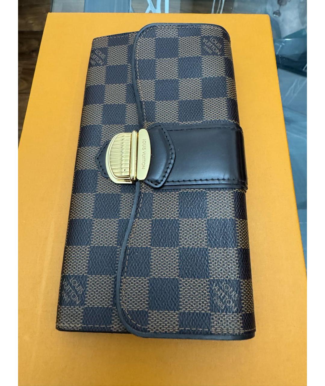 LOUIS VUITTON Коричневый кошелек, фото 2