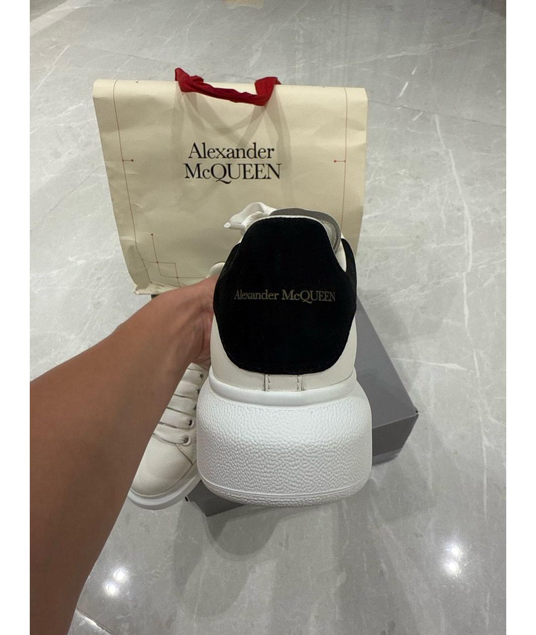 ALEXANDER MCQUEEN Белые кожаные кеды, фото 3