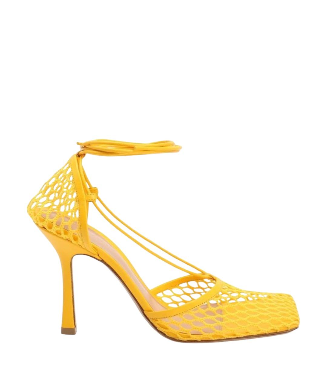 BOTTEGA VENETA Желтые кожаные босоножки, фото 1