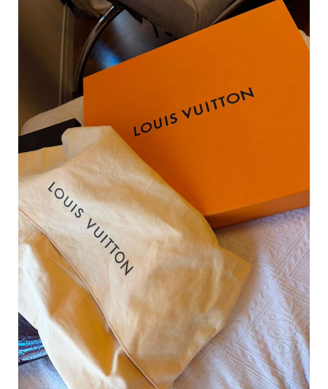 LOUIS VUITTON Бордовая сумка с короткими ручками из лакированной кожи, фото 6