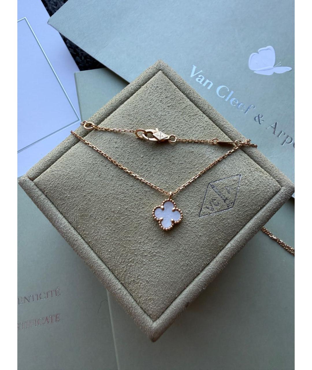 VAN CLEEF & ARPELS Белая подвеска из желтого золота, фото 6