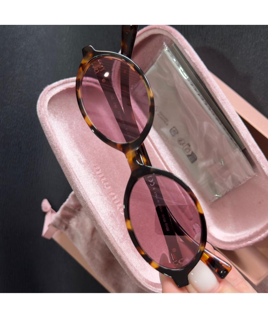 MIU MIU Коричневые пластиковые солнцезащитные очки, фото 6