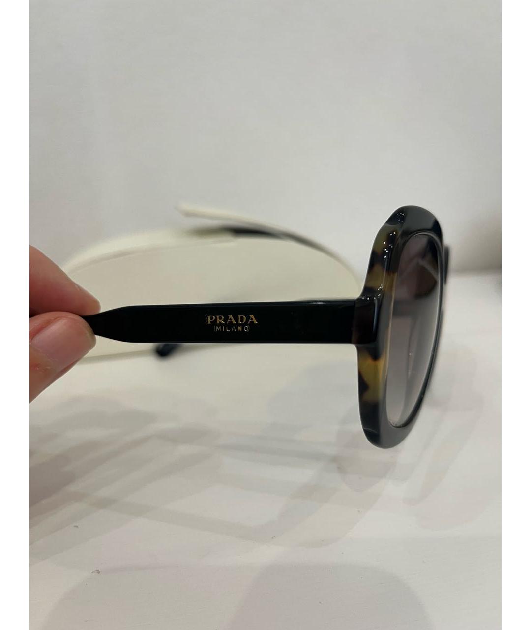 PRADA Коричневые пластиковые солнцезащитные очки, фото 3