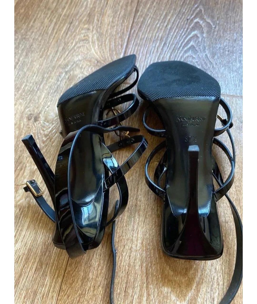 SAINT LAURENT Черные босоножки из лакированной кожи, фото 4