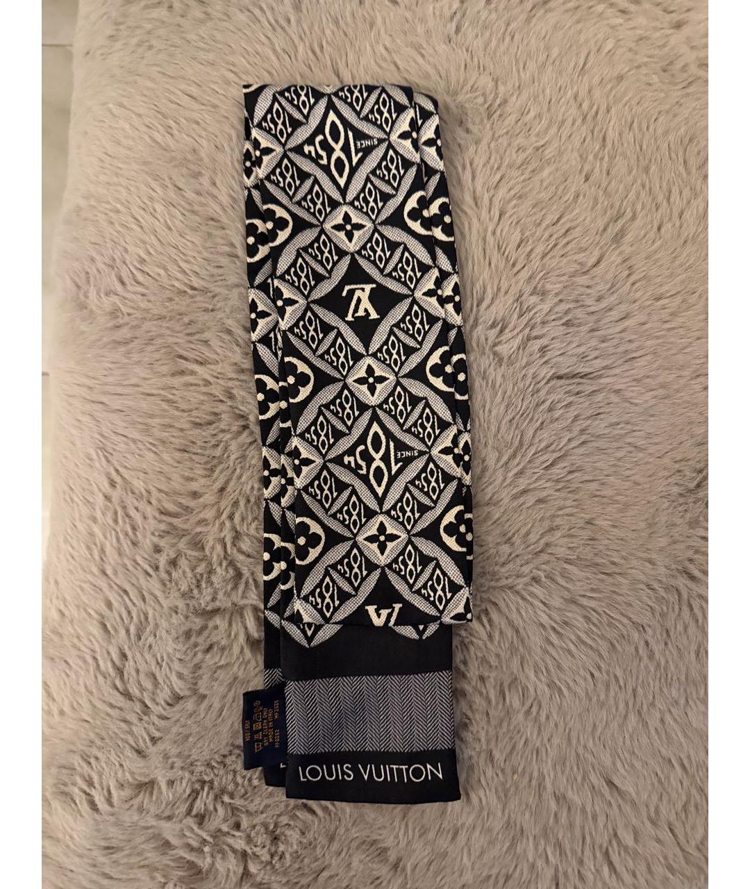 LOUIS VUITTON Черный шелковый платок, фото 5