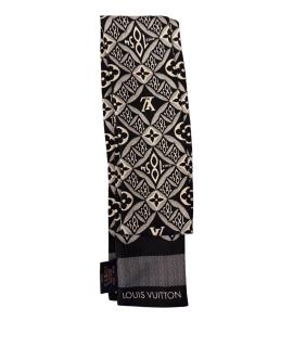 LOUIS VUITTON Платок