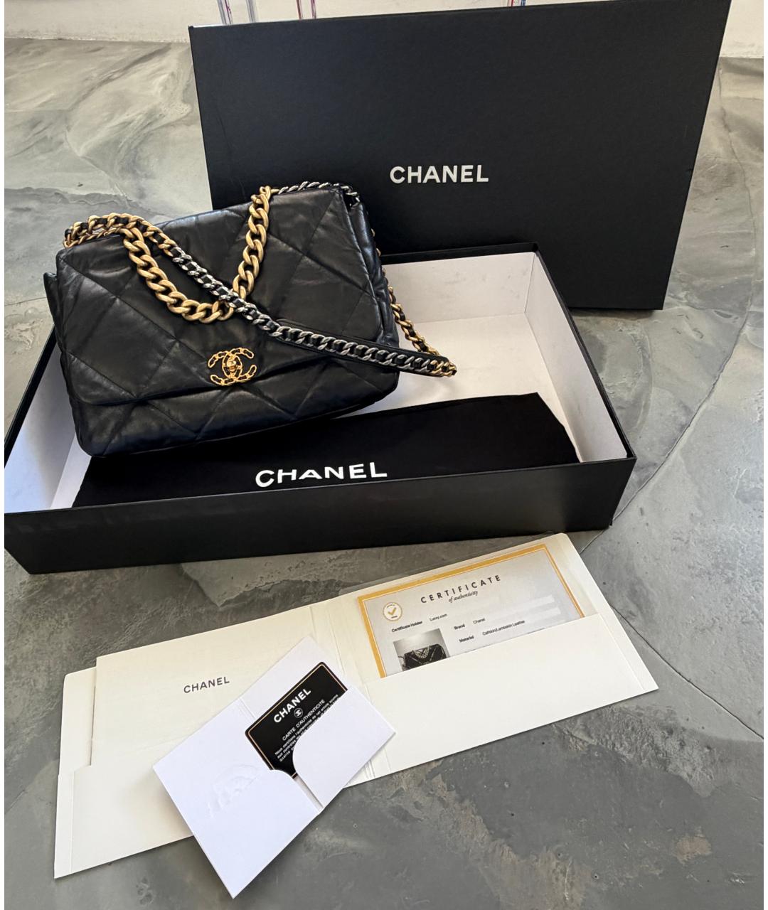 CHANEL Черная кожаная сумка через плечо, фото 2