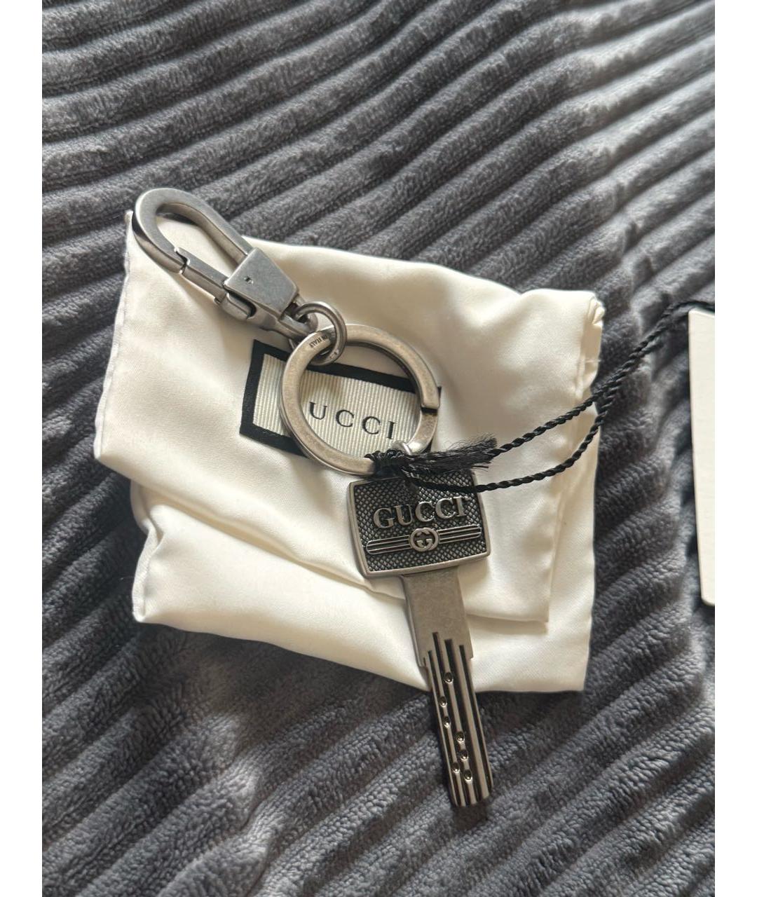 GUCCI Серебряный брелок, фото 3