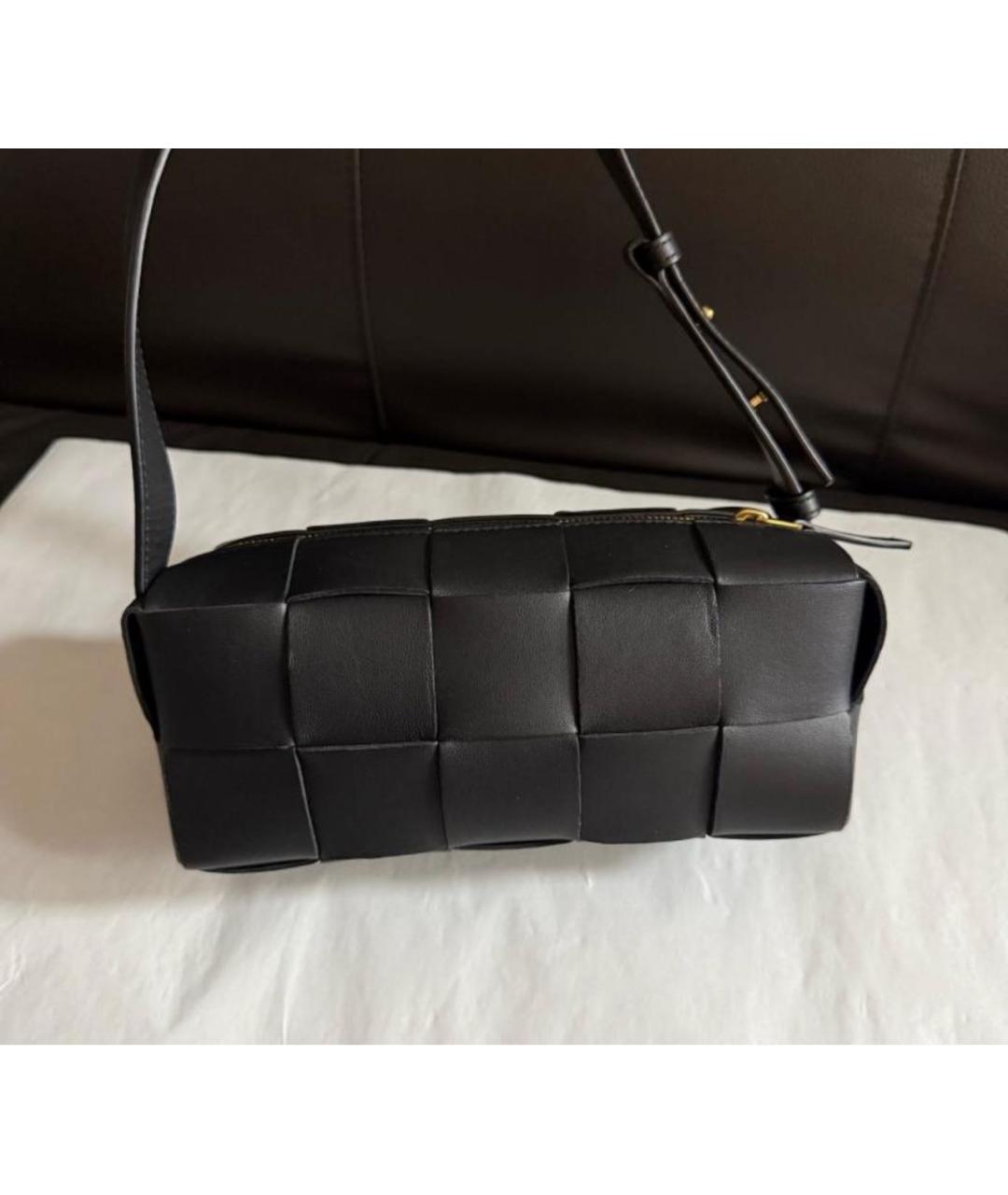 BOTTEGA VENETA Черная кожаная сумка с короткими ручками, фото 5