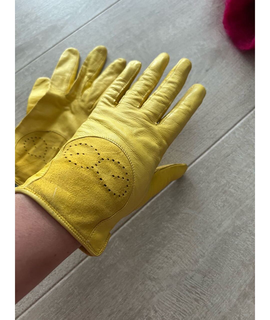 ESCADA Желтые кожаные перчатки, фото 3