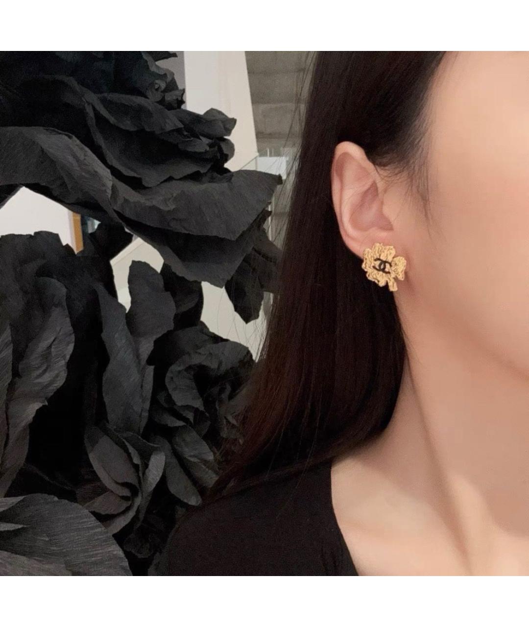 CHANEL Золотые серьги, фото 2