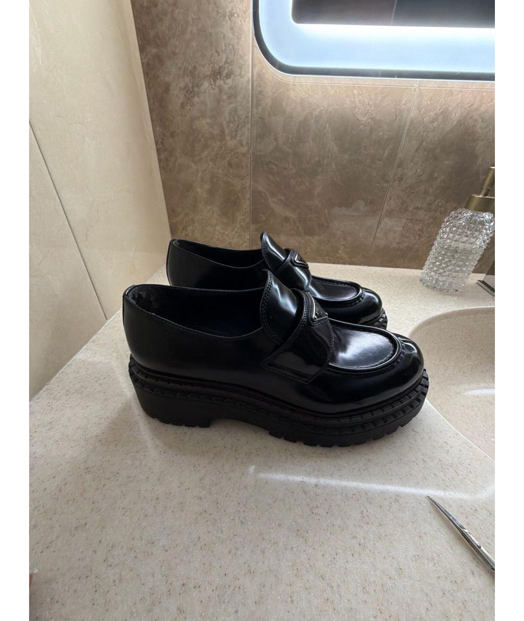 PRADA Черные кожаные лоферы, фото 5
