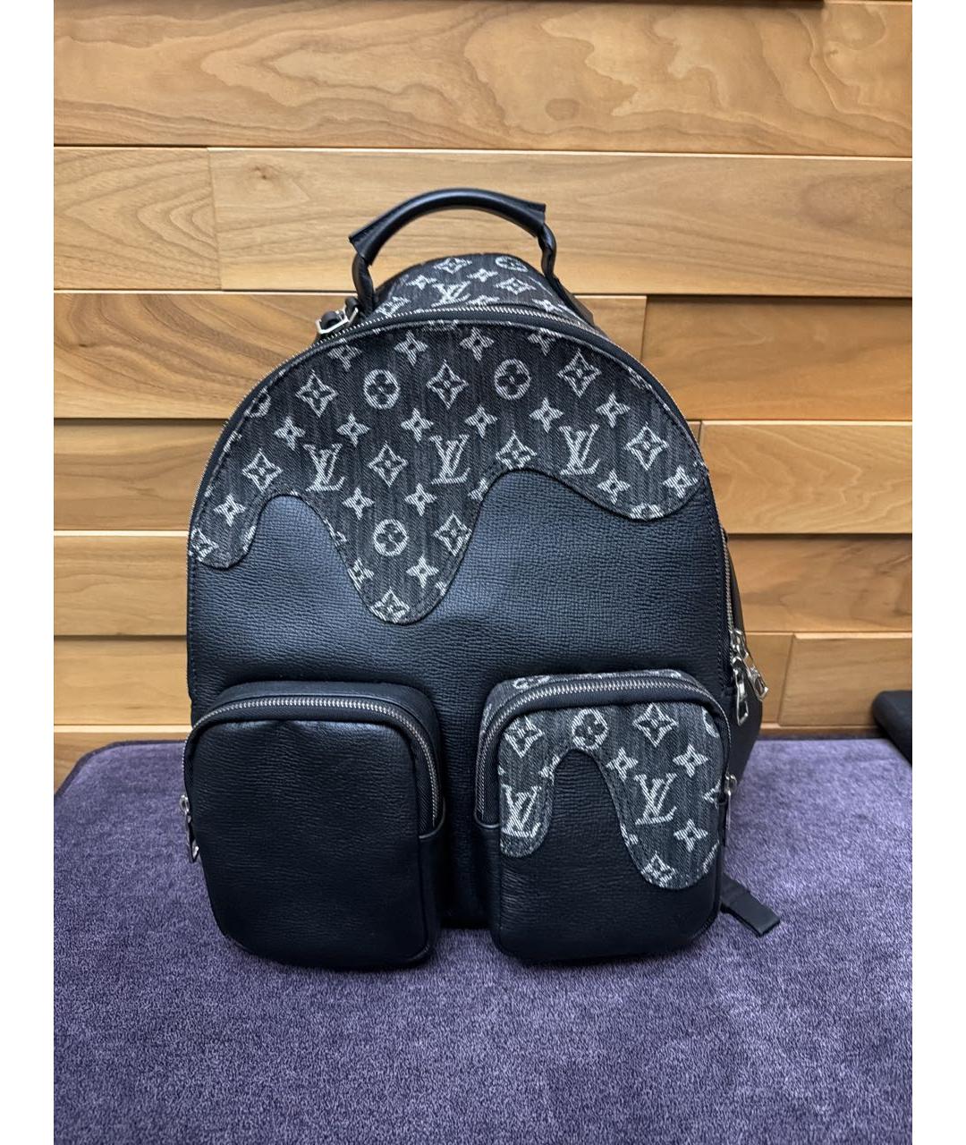 LOUIS VUITTON Темно-синий кожаный рюкзак, фото 9