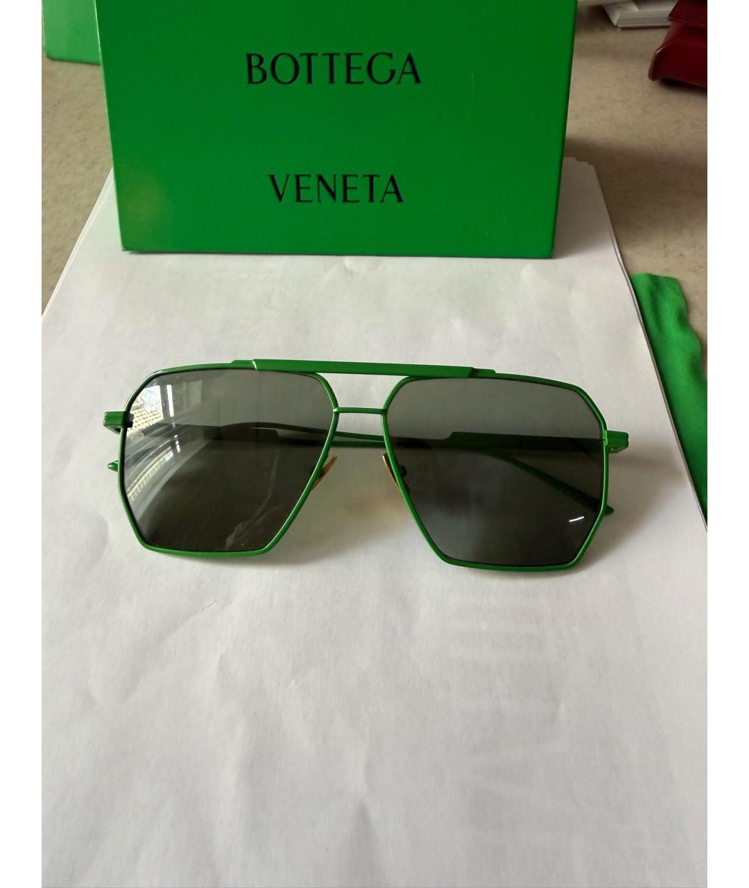 BOTTEGA VENETA Зеленые металлические солнцезащитные очки, фото 4