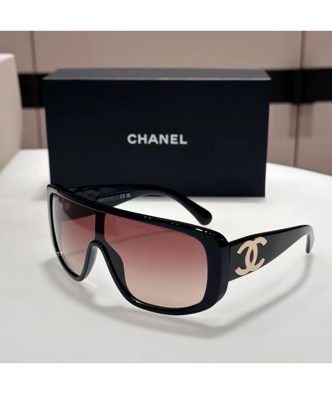 CHANEL Черные пластиковые солнцезащитные очки, фото 4