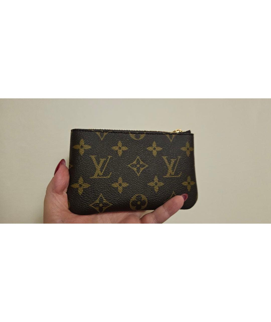 LOUIS VUITTON Коричневая ключница, фото 2