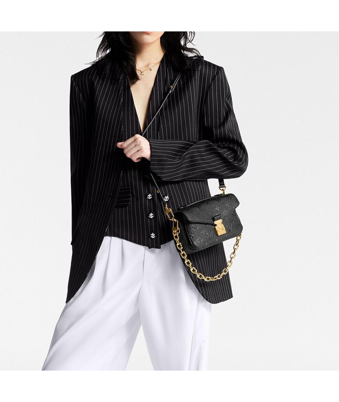 LOUIS VUITTON Черная кожаная сумка с короткими ручками, фото 7