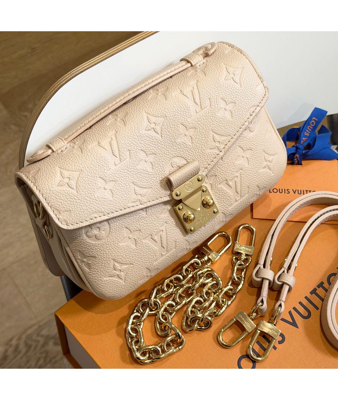 LOUIS VUITTON Бежевая кожаная сумка с короткими ручками, фото 6