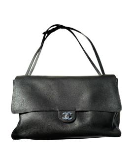 CHANEL Сумка через плечо